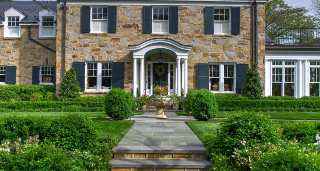 Front Yard Landscape Ideas in Colorado